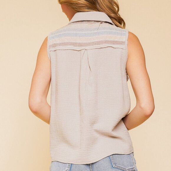 HEM & THREAD Beige Sleeveless Button-Front Top, Striped Pocket Detail, Tie-Front - Picture 5 of 8